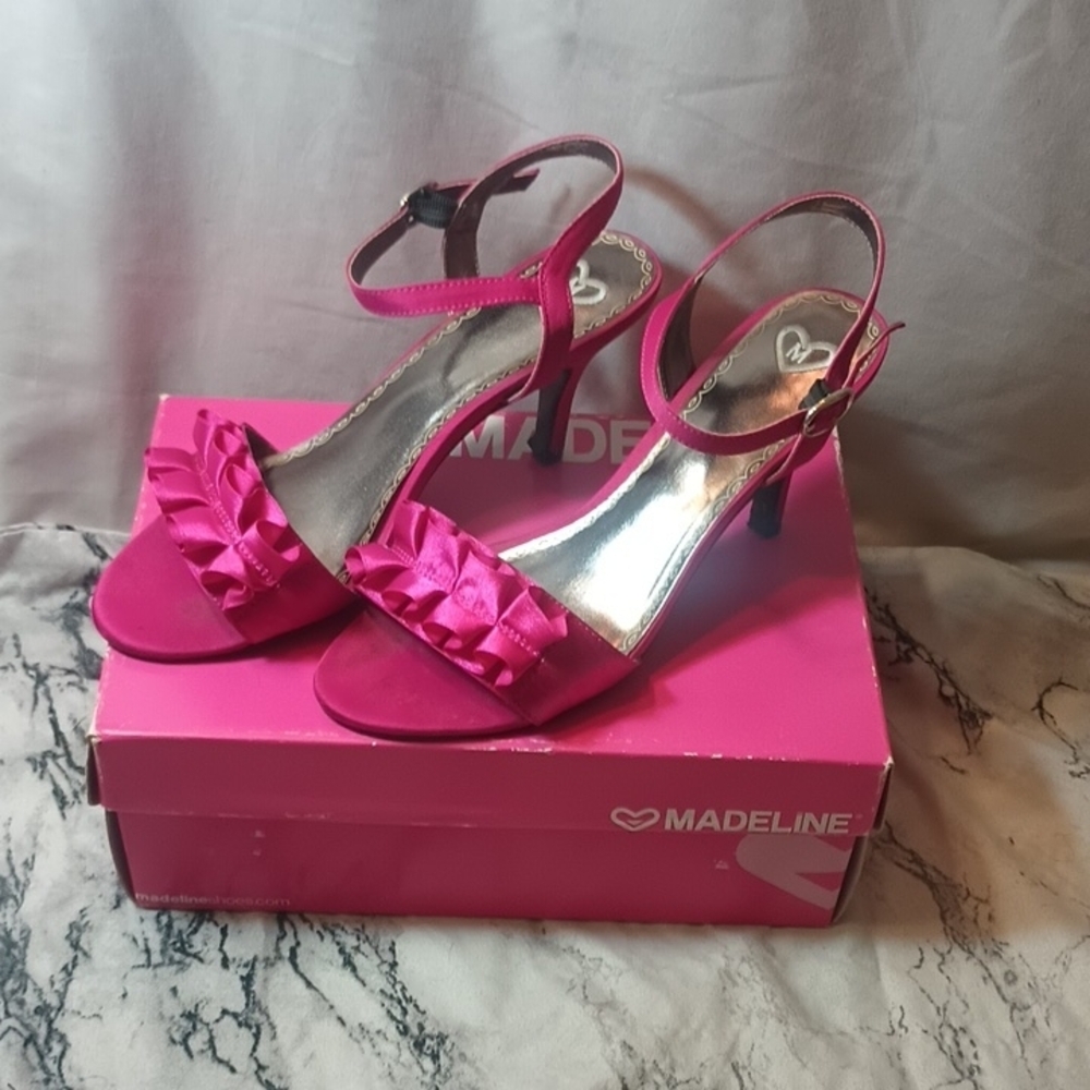 Madeline Pink Heeled Sandals size 8